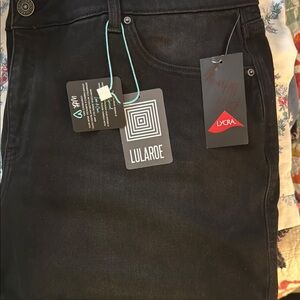 LuLaRoe Black Bermuda Shorts Stylish Comfort